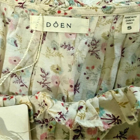 Doen Gia Dress in feathered floral size S NWT